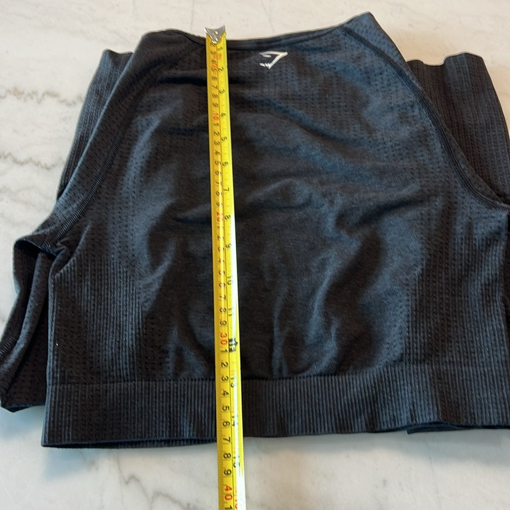 Black Gymshark Long Sleeve Crop Top - Picture 9 of 9